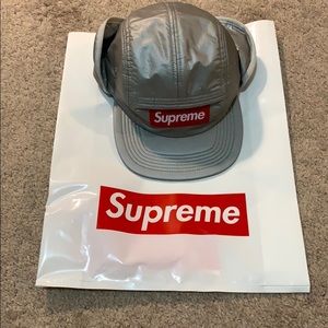 Ear flap supreme hat